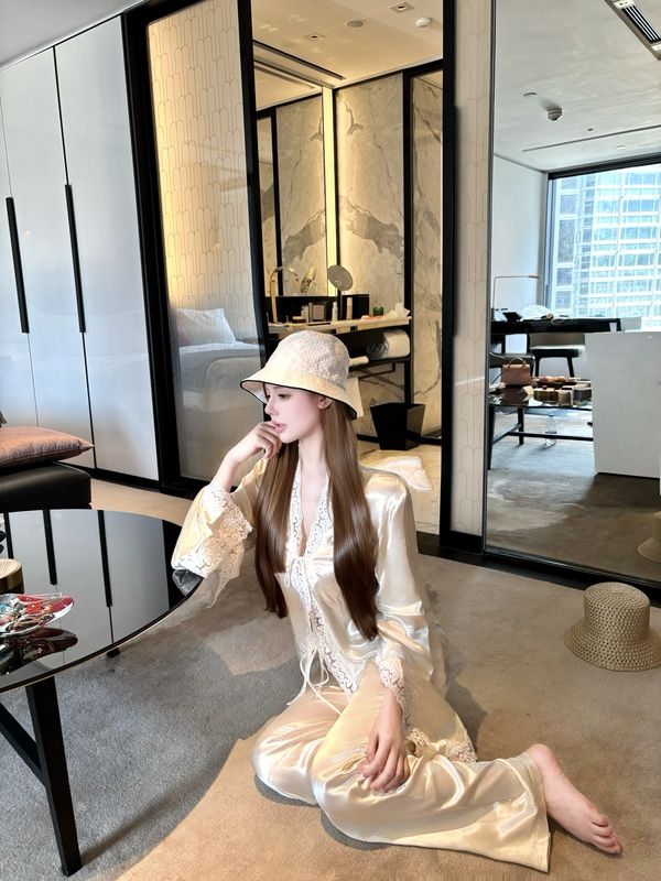 The Owner's Personal Collection~ Clear and Cool, with a Cooling Sensation, Silky Air Pants