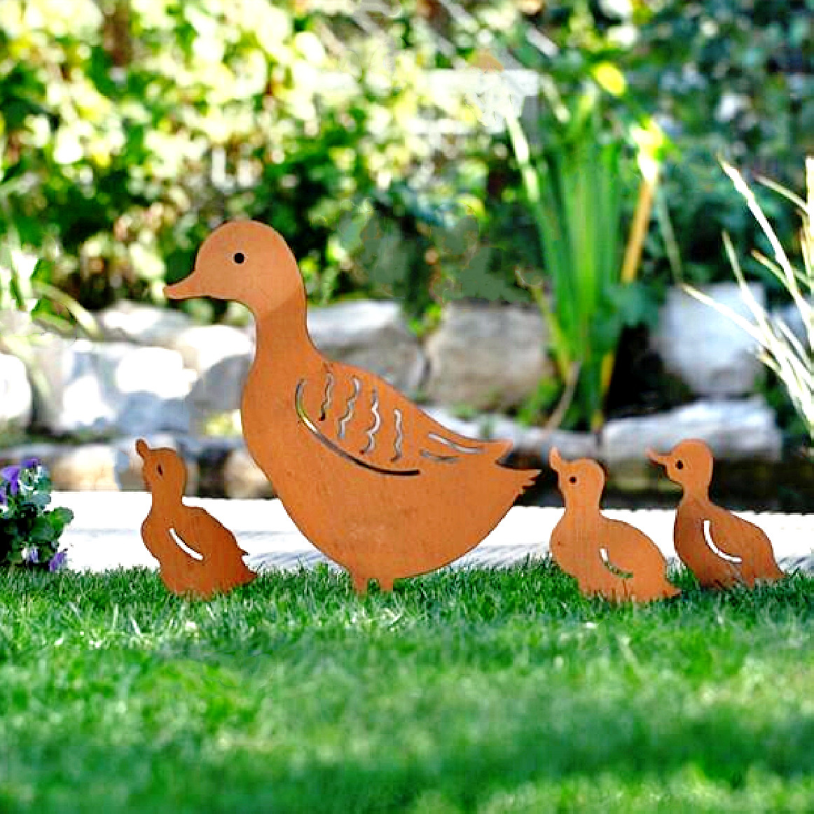 Swing Pieces Garden Decoration Iron Art Outdoor Ducks Flowers Inserts Multi-Meat Flowerpots Plug-in Patio Lawn Balcony Placement Gifts
