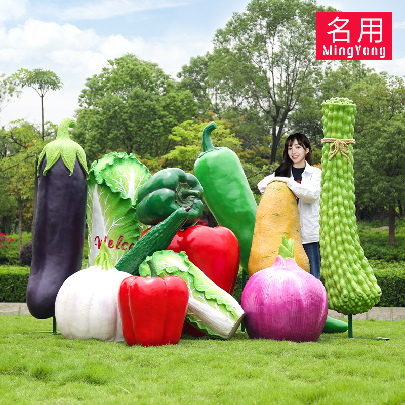 Outdoor Simulated Fruit and Vegetable Sculptures, Fiberglass Large-Scale Simulated Potatoes and Cabbage, Agricultural Scene Landscape Decorations and Ornaments