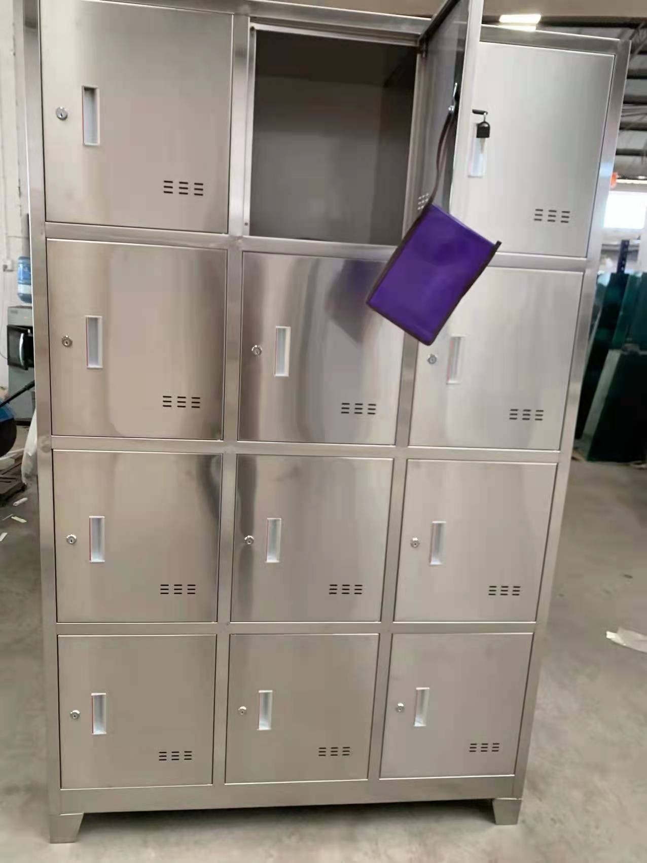 304不锈钢食堂12门碗柜餐具柜员工多门带锁更衣柜鞋柜储物柜定制