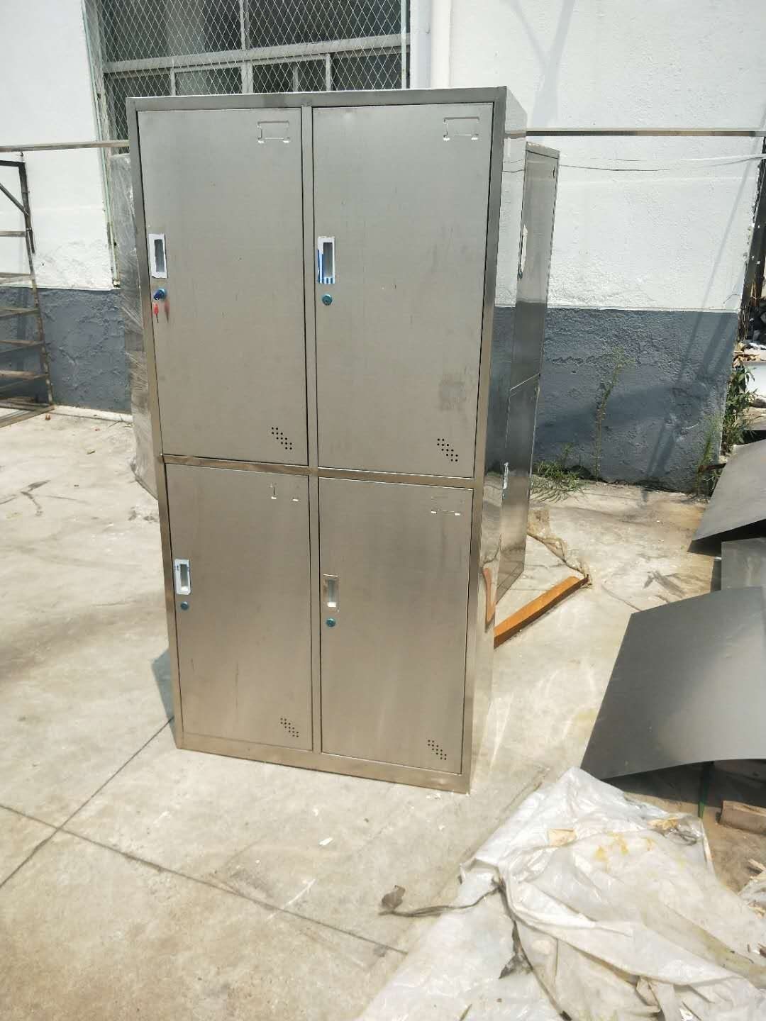 定制304不锈钢四门更衣柜员工带锁储物柜无尘车间多门换衣柜鞋柜