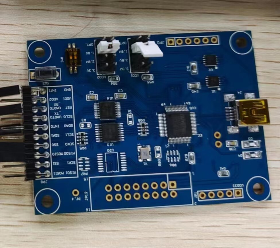 原裝全新 矽創測試板，矽創TDDI工具板，V3.3，TOUCH LINK-5_V3.3