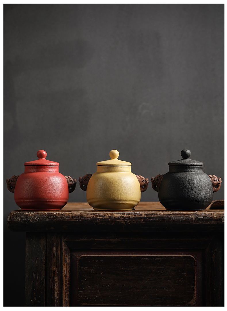 Ssangyong Dan furnace coarse pottery tea pot small retro black tea tea pot moisture storage tanks tins