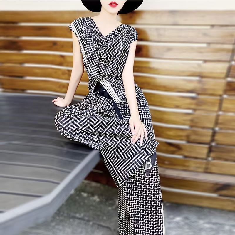 Hueq Light Luxury Fashion Elegant Socialite Casual Skin-Friendly Comfortable Slim-Fit Age-Reducing Slimming Loose High-Waisted Set