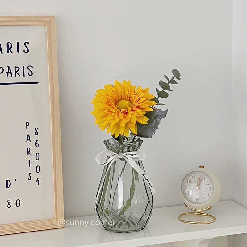 Vitality corner ins sunflower fake flower artificial flower decoration room living room dining table tea table decoration bouquet ornaments