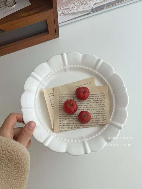 French retro high-foot ceramic tray ornaments perfume cosmetic jewelry display storage tray desktop storage tray