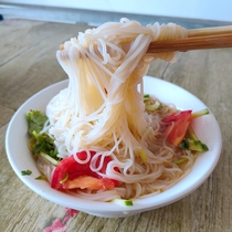 Authentic Northeast specialty old-fashioned Korean big cold noodles buckwheat noodles Korean Malatang Yanji rice noodles free soup packaging