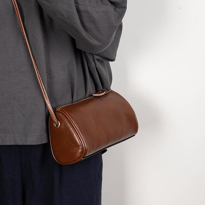 Genuine Leather Small Crossbody Bag 2026 New Fashion Exquisite Single Shoulder Crossbody Bag for Women Trendy Versatile Lightweight Popular Small Bag Genuine Leather Small Crossbody Bag 2026 New Fashion Exquisite Single Shoulder Crossbody Bag for Women Trendy Versatile Lightweight Popular Small Bag