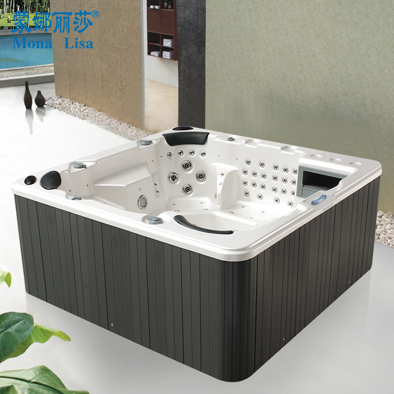 2026年户外泡澡新潮流：蒙娜丽莎冲浪按摩浴缸值得入手吗？