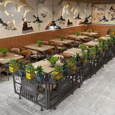 Dining room guardrail iron storage rack dining room partition flower frame hotel card seat half partition fence bar aisle