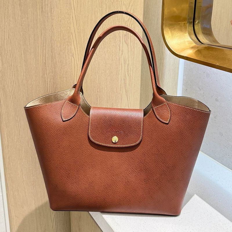 Large Yuanbao Commuter Tote Bag, Large Capacity, New Genuine Leather Shoulder Bag for Women, Lightweight Work Bag, Women's Shopping Basket Handbag