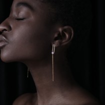 Evolution French elegant high-sensation long stream Soviet pearl earrings feminine Korean ear accessories vintage