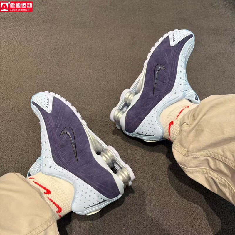 Nike Nike Running Shoes 2025 Winter New Model Shox R4 Air Column Cushioning Sports Women's Shoes Hq7739-500 Nike Nike Running Shoes 2025 Winter New Model Shox R4 Air Column Cushioning Sports Women's Shoes Hq7739-500