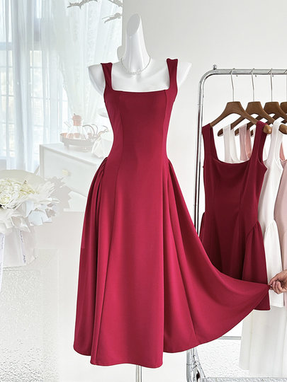 Argyle U-Ausschnitt-Hosenträger-Rotkleid für Damen 2024 neue französische Nischen-High-End-Mode und eleganter A-Saum-Rock