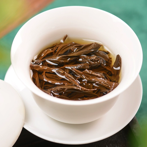 Чай Лапсанг сушонг, красный (черный) чай, ароматная подарочная коробка в подарочной коробке