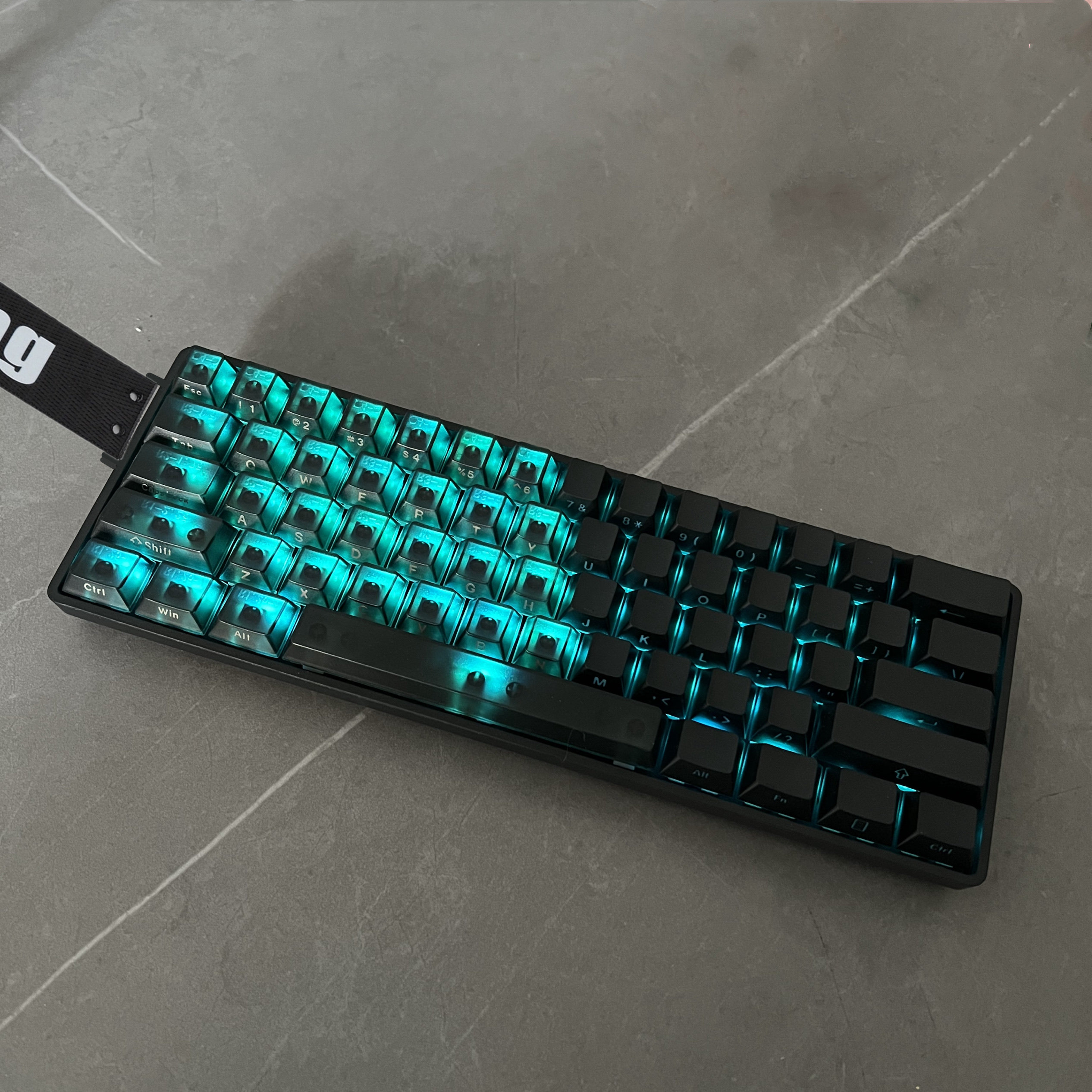 /