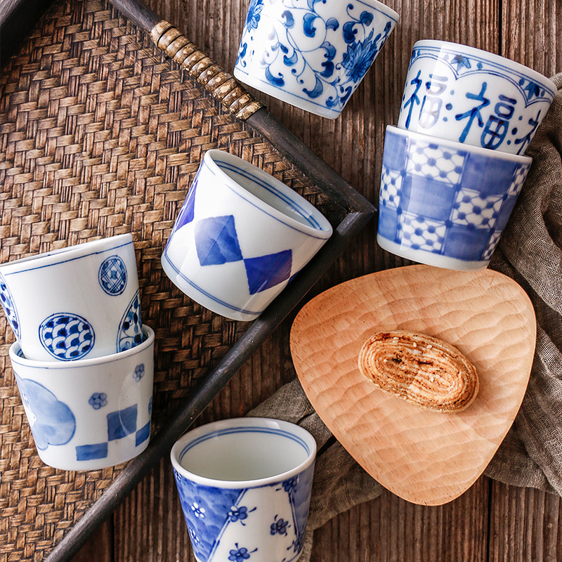 Blue winds don imported from Japan Japanese soba cup tea cup and ceramic keller cup pig