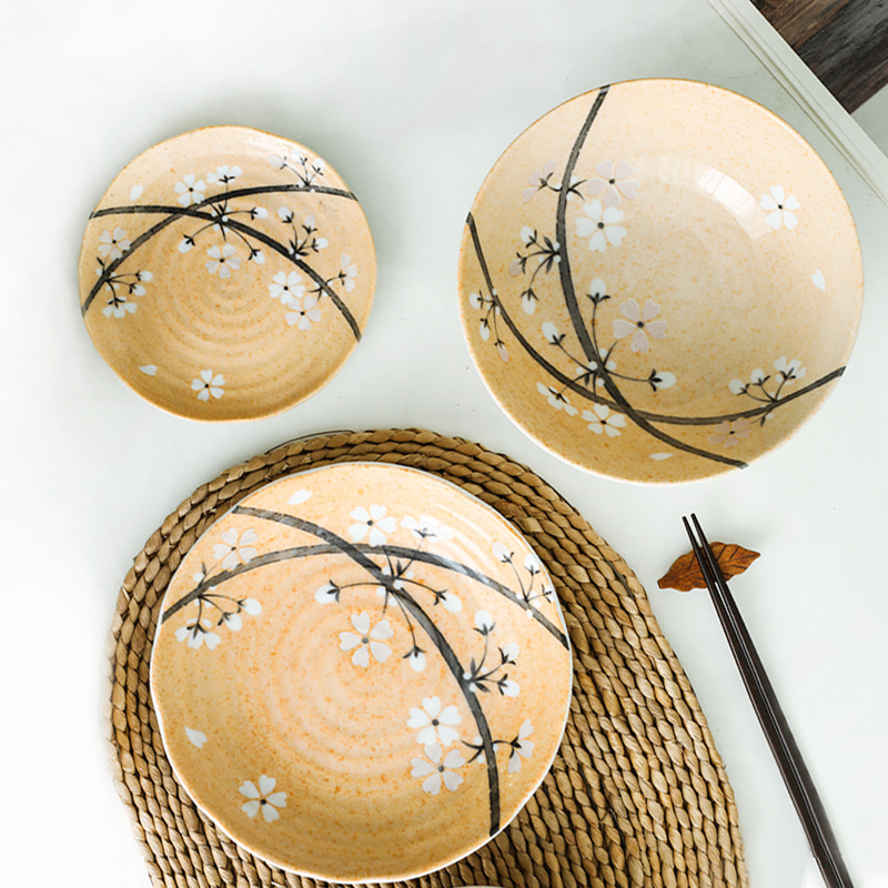 The fawn field'm ceramic rice bowl imported from Japan Japanese light cherry small bowl bowl rice bowls a salad bowl
