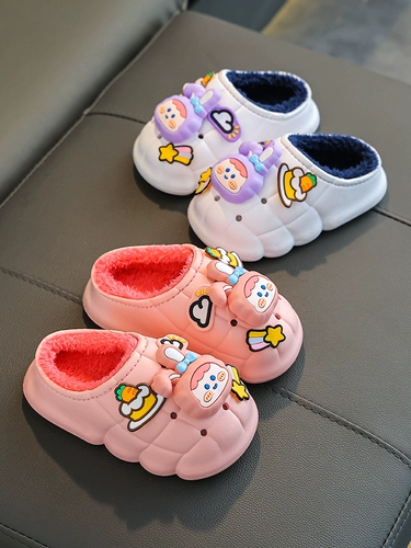 Детские водонепроницаемые зимние мультяшные тапочки подходит для мужчин и женщин на платформе, нескользящая детская удобная обувь, сумка для обуви, семейный стиль