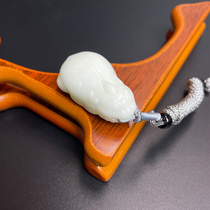 Lantian jade Pixiu pendant is exquisite simple small and cute jade pendant delicate raw stone carving gift-giving jade pendant