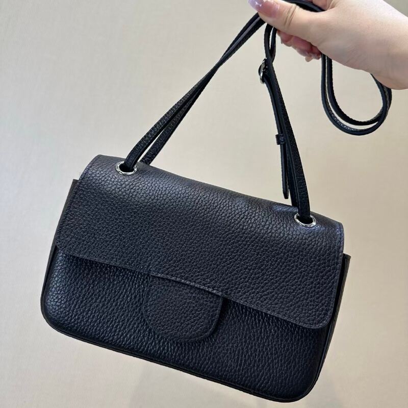 7/26B New Style Pebbled Leather Black Gold Mini Airport Bag Mini Maxi Single Shoulder Crossbody Flap Bag for Women 7/26B New Style Pebbled Leather Black Gold Mini Airport Bag Mini Maxi Single Shoulder Crossbody Flap Bag for Women