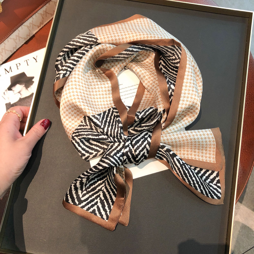 The thousand bird grid splices Korean title with double silk scarf with 100 % sand silk long silk scarf