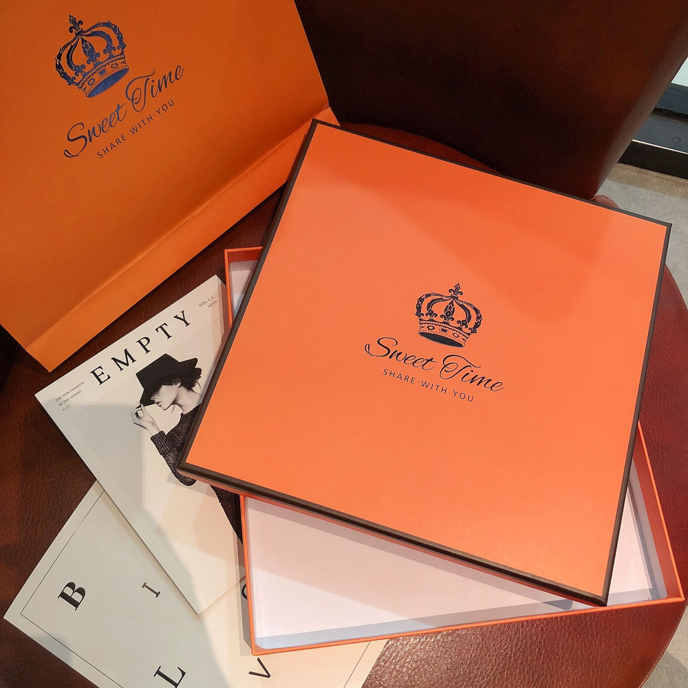 Silk scarf gift tote bag gift box Free shipping when purchased with the product