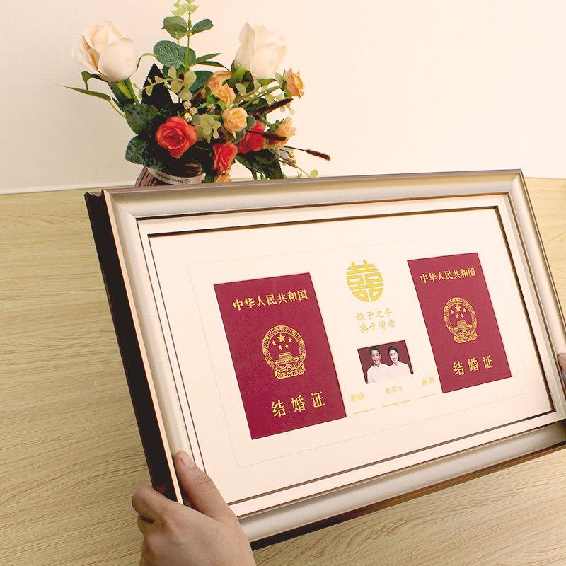 Minimalist wedding registration camera frame Pendulum Bench Certificate in memory of couple Couple Creative Collection Gift photo frame