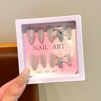 Белый, кошачий глаз