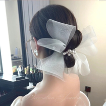 Bride wedding dress Short-style head yarn butterfly knot headgear Hair Clip Hair Clip Wedding registration photo collared register Superfairy
