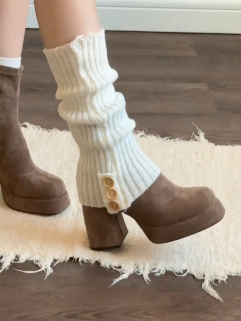 White Slouchy Socks for Women, Spring and Autumn, Knitted with Buttons, Vertical Stripes, Split Design, Warm Leg Warmers, Black Slimming Calf Socks, Winter