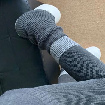 Color-Blocking Knitted Leg Warmers for Women, Autumn and Winter Leg Warmers, Stacked Socks Paired with Shark Pants, Spring and Autumn Leg Protectors, Jk Calf Socks for Women