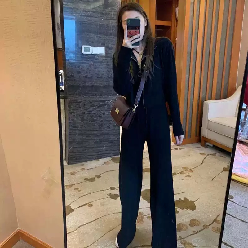 2021 spring new black sports and leisure suit female small fashion slimming net red fried street two-piece suit