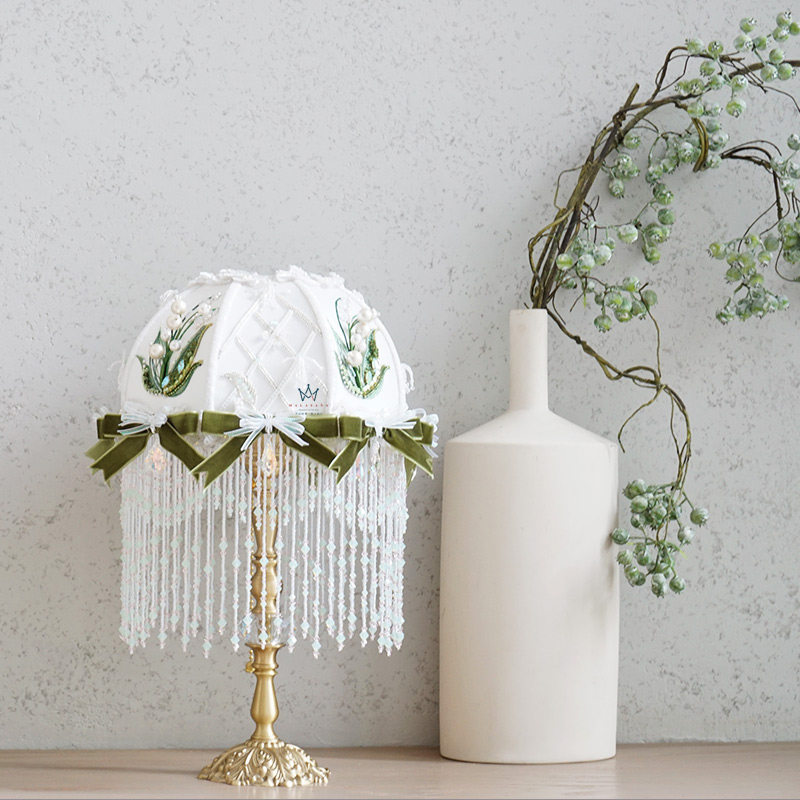 MA method embroidery Suzuki table lamp crystal flow Su pearl bright sheet rice bead decoration DIY handmade-Taobao