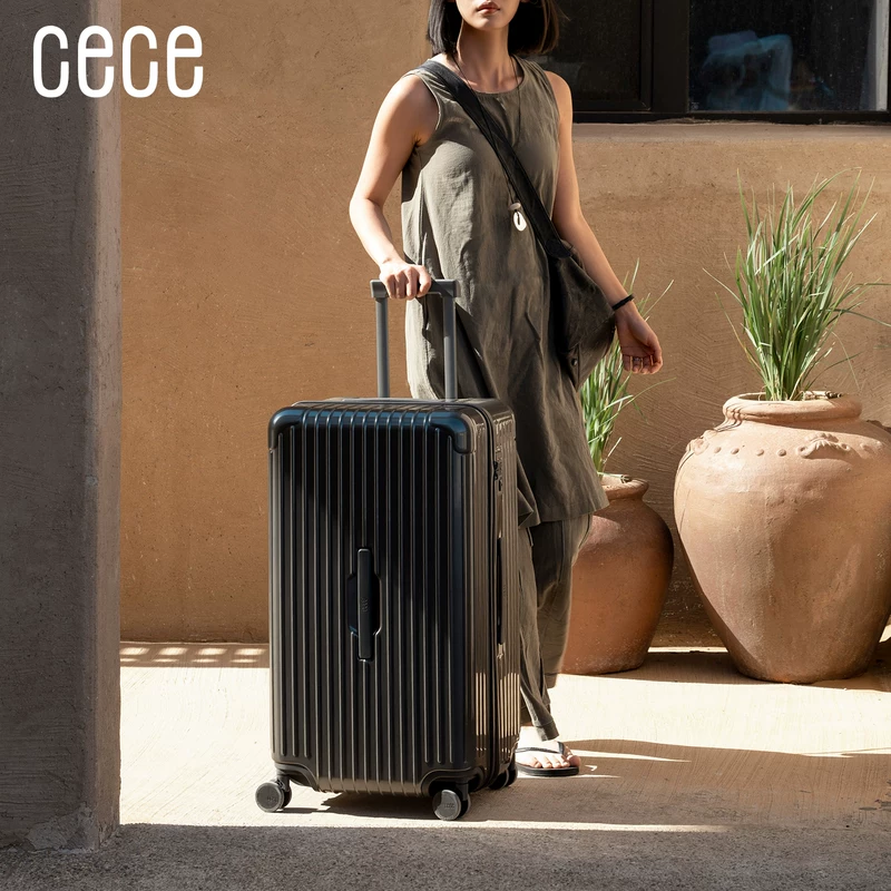 Capacious suitcase with zipper, durable box, increased thickness