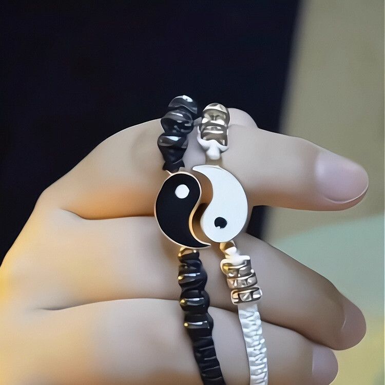 Hand-Woven Bracelets for Men and Women, Couple Style, Ancient Style, New Chinese Style, Versatile Yin-Yang Two-Pole Tai Chi Bagua Bracelet, National Trend