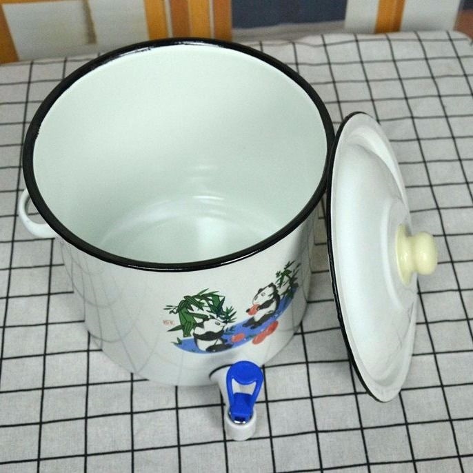 Enamel container thickened with covered enamel barrel capacity 7 5L with water cage head cool tea bucket cylinder fit rice tea barrel stockpot