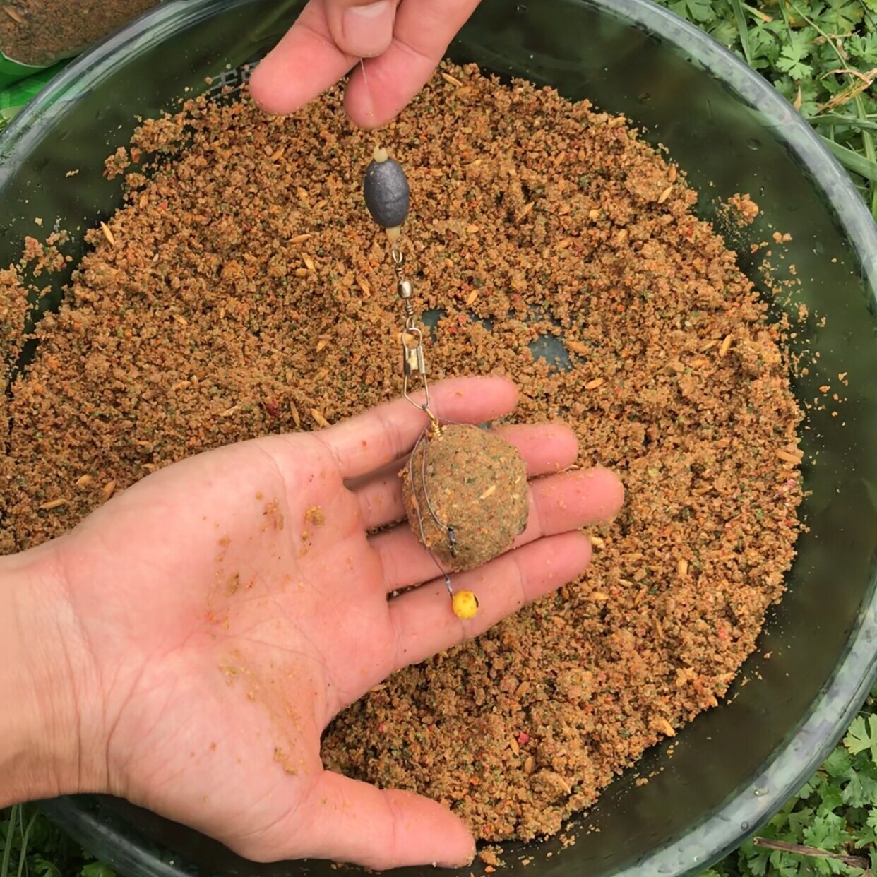 Chongqing Qianyou small explosion hook Corn flavor buoyancy ball Sea rod Giant explosion bait Small explosion bait Pond reservoir