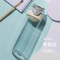 Простой белый напиток на 600 мл