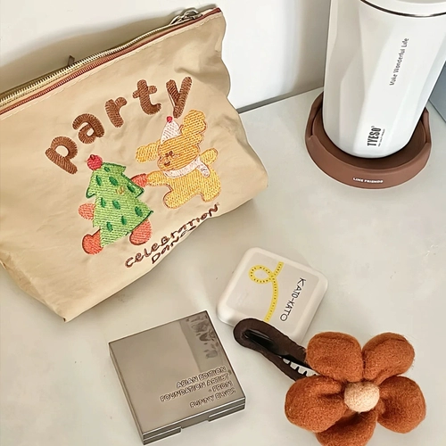 Косметичка, портативная сумка для хранения, нейлоновый вместительный и большой тканевый мешок, с медвежатами, с вышивкой