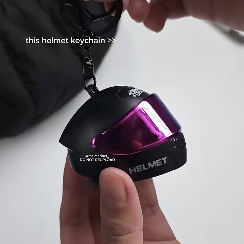 Motorcycle Lighting Flashlight, Luminous Motorcycle Helmet Pendant, Cute Mini Keychain, High-Value Bag Accessory