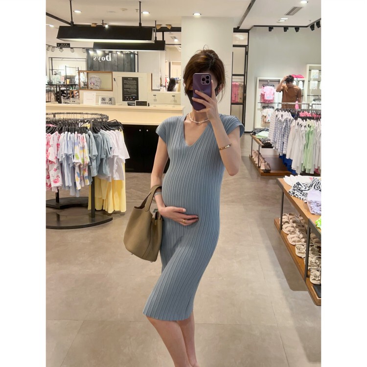 Maternity Mid-Length Hip-Hugging Skirt, Spring and Summer Slim Fit, V-Neck Short-Sleeved A-Line Skirt, High-End Simple Knitted Dress
