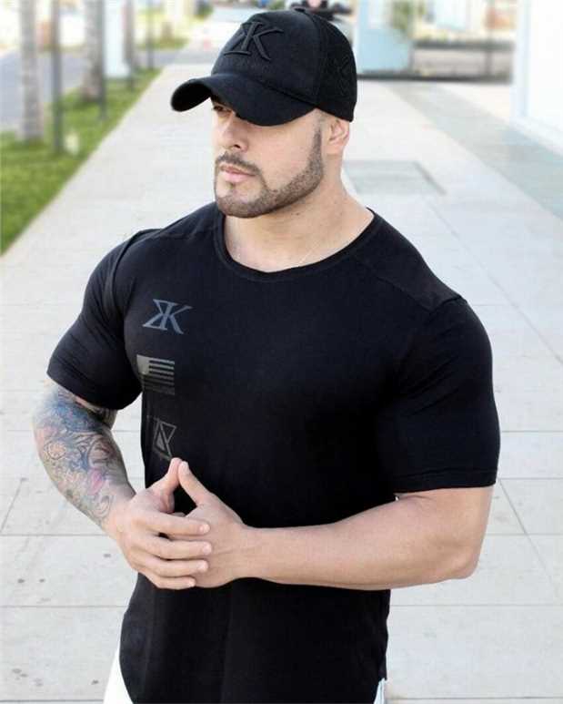 Cơ bắp thể dục chó thể thao Áo thun nam anh trai Slim thoáng khí cổ tròn tay ngắn chạy bộ phù hợp với nửa tay áo áo top tank