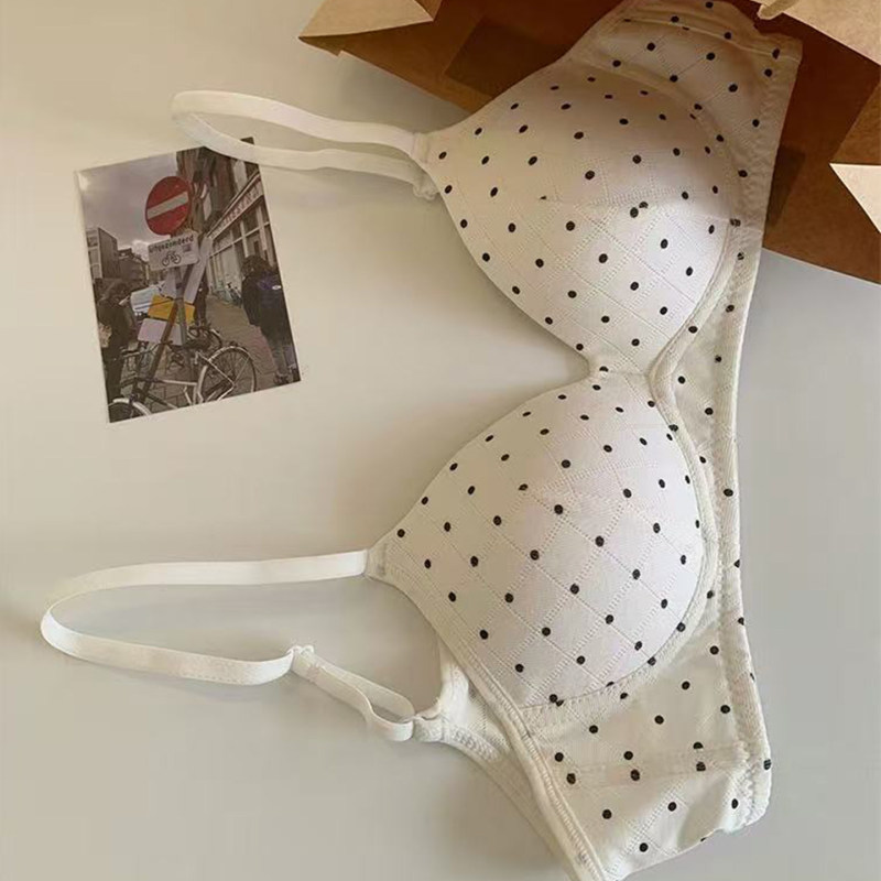 Retro Polka Dot Small Bust Push-Up Bra for Women, Thin and Breathable, Wireless, Anti-Sagging, Suitable for Students and High School Girls