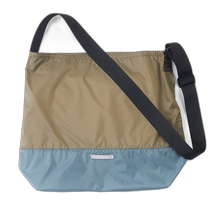 Korean direct mail RAWROW simple and fashionable travel shoulder bag