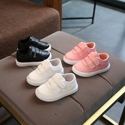 (Không bắt buộc Shunfeng) cậu bé nhỏ đôi giày trắng 0-5 tuổi phân phối bé không trượt giày bề mặt da bé ban giày