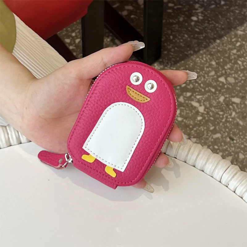 Картонная карточница? Нет, перевод контекст: Cartoon card holder, small capacious shoulder bag, wallet, genuine leather