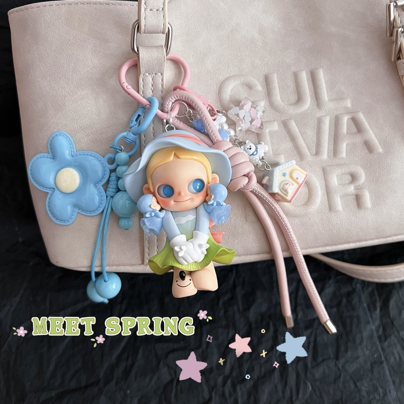 Authentic Bubble Mart Zsiga Allows Everything to Happen, Keychain Bag Pendant Gift for Those Who Walk Along the Line