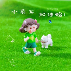 Micro Landscape Miniature Figure Girl Holding a Dog Creative Model Ornament Dollhouse DIY Decoration Accessories
