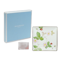 Japan direct mail Wedgwood Wild Strawberry Square Plate with box